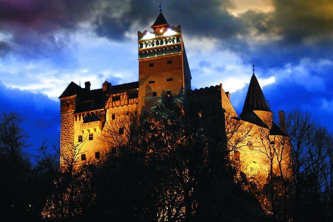 2 days Transylvania Tour with Brasov, Sibiu and Sighisoara - Day 1: Peles Castle, Dracula at Bran, and Brasov’s old town time