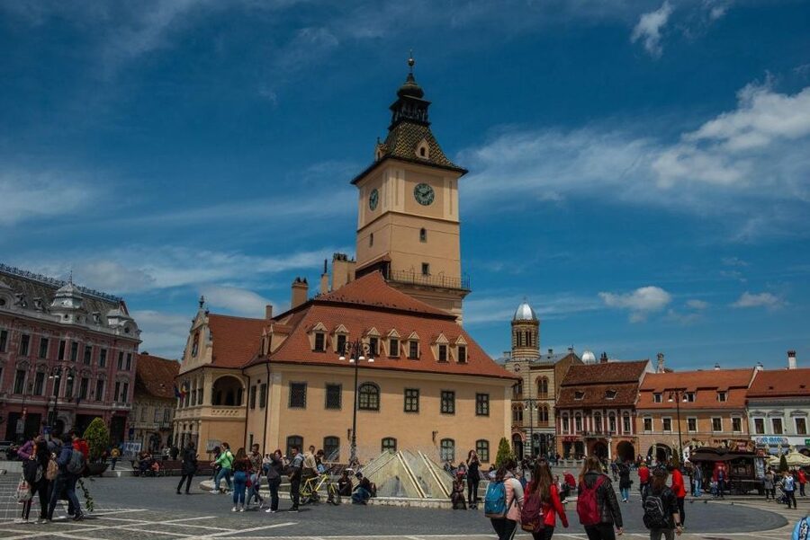 3-Day Medieval Transylvania Package Tour - Sinaia in the Prahova River valley, Peleș Castle, then Sinaia Monastery