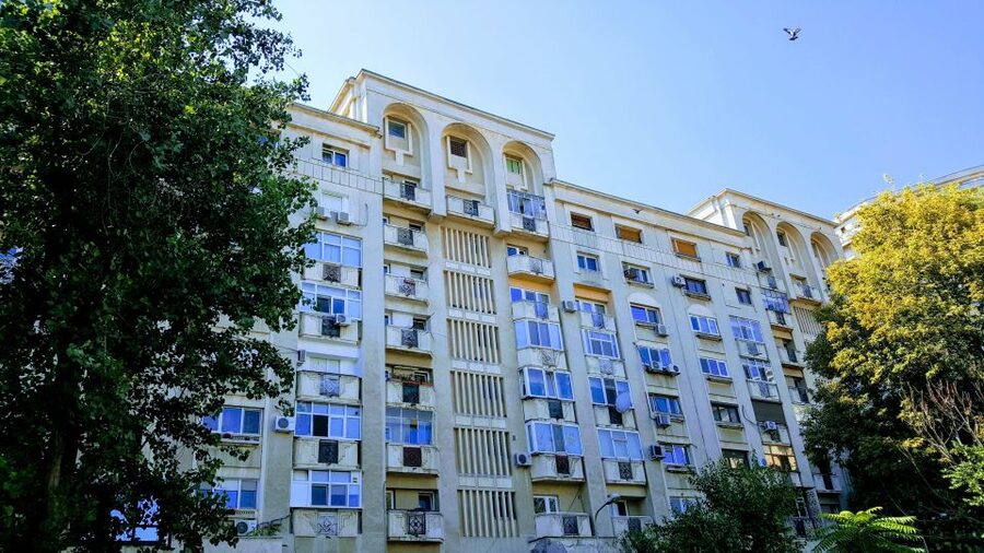 3-Hour Guided Tour of Communist Bucharest - Palace of Parliament: The Outside View and Why It Matters