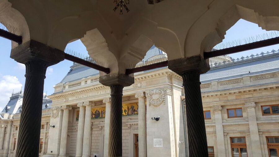 3-Hour Guided Tour of Communist Bucharest - The Café Break and Included Snacks, How to Stay Comfortable