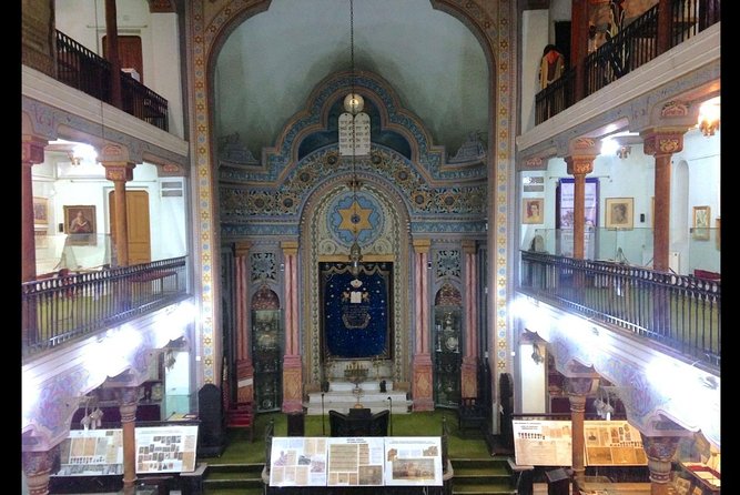 4h Jewish Legacy in Bucharest - Private Tour by Car and Walking - Teatrul Evreiesc de Stat and Yiddish culture when it works