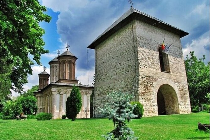 5h Abandoned Fort, Dracula's Grave and Mogoșoaia Palace, Private - Mogoșoaia Palace: Brâncovenesc style, gardens, and Monday limits