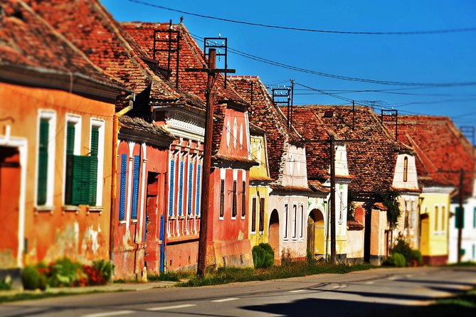 7-Day Private Tour of Transylvania from Bucharest - Day 6 in Brasov: Council Square, towers, Pedestrian Street, and Black Church time