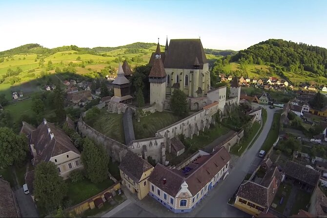 8 Days Private Romania Tour from Bucharest - Day 1: Curtea de Argeș, Poienari Fortress, and the Transfăgărășan Highway