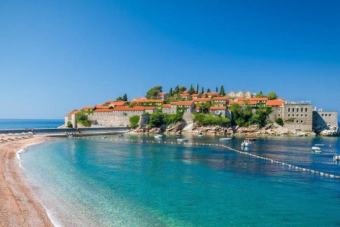 9 days Balkans Tour from Bucharest to Sofia and Budapest - Day starts, walking pace, and what to pack for comfort