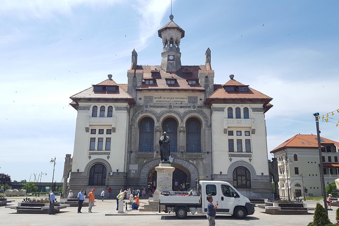A day by the Black Sea Shared Group Tour from Bucharest - Museum of National History and Archeology: your optional 1-hour start