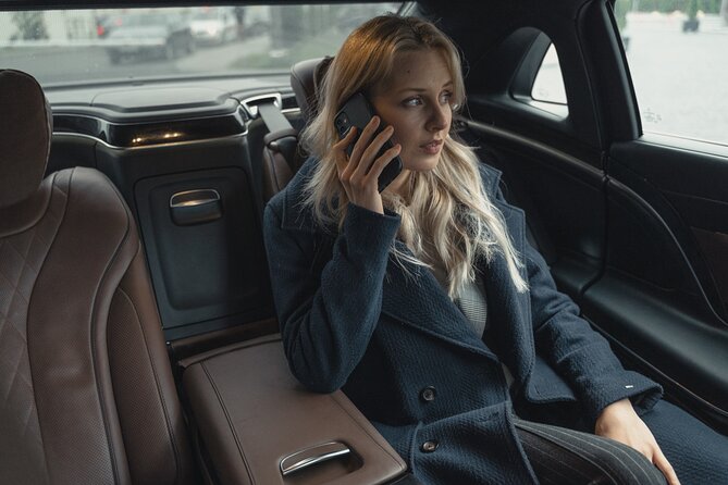 Airport transfer Otopeni to Bucharest - Should you book Otopeni to Bucharest transfer by S Drive?
