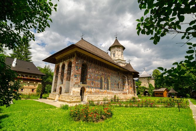Best of Romania in 10 Days - Day 5: Neamt Fortress, then Piatra Neamt by cable car