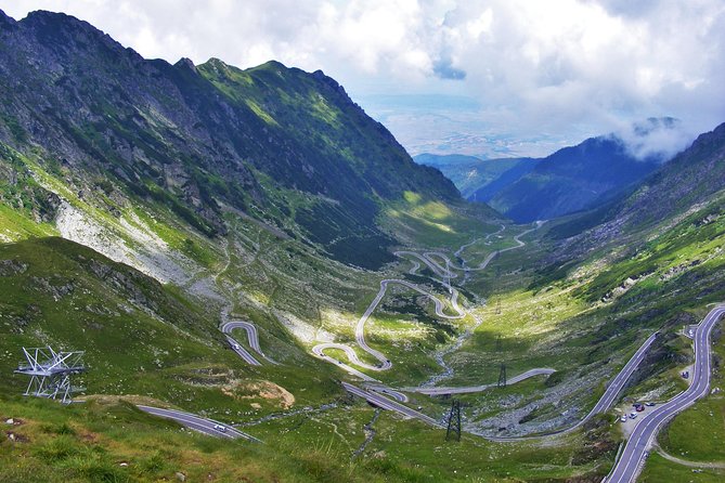 Bran & Peles Castles through the Best Road in the World: Transfagarasan road - Why Transfagarasan is worth your time