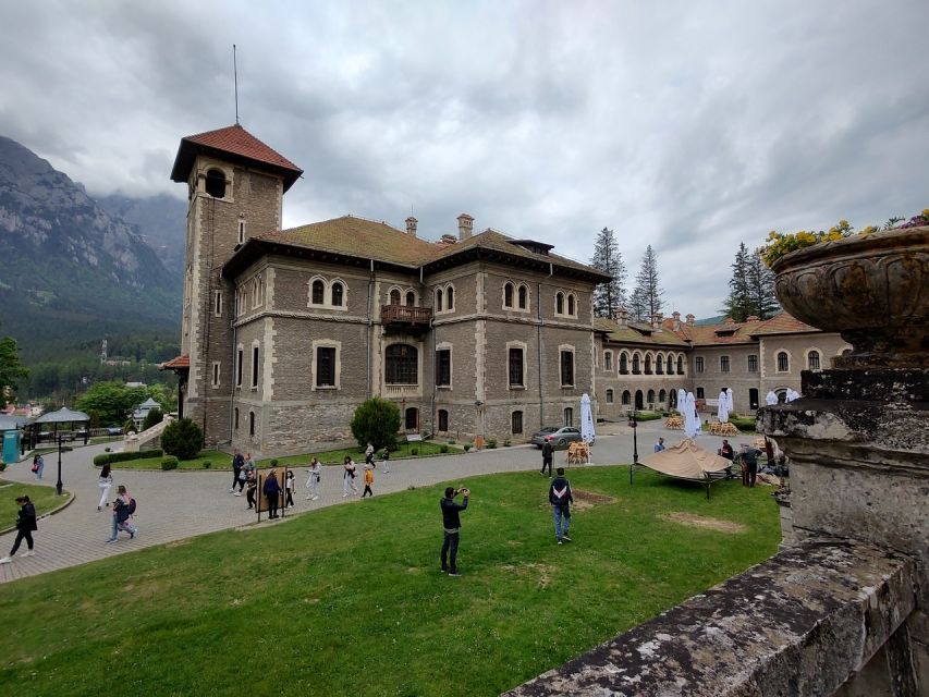 Brasov: Bran, Peles and Cantacuzino Castles Day Tour - Peleș Castle in Sinaia: Priority Entry, but Tickets Are Your Responsibility