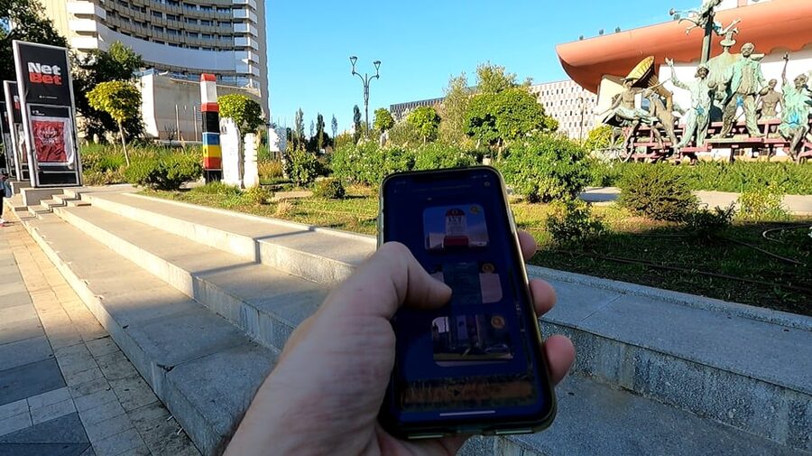 Bucharest 1989 Revolution Walking Tour with Smartphone App - How the 2-hour self-paced format works in real life