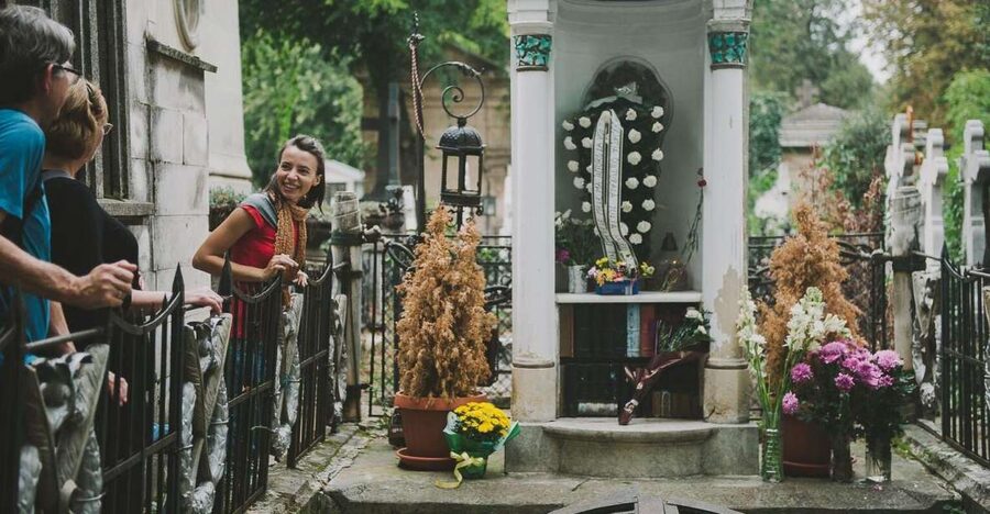 Bucharest: 3-Hour Dark History Tour with a Local - The cemetery street idea: Bucharest holds layers in one area