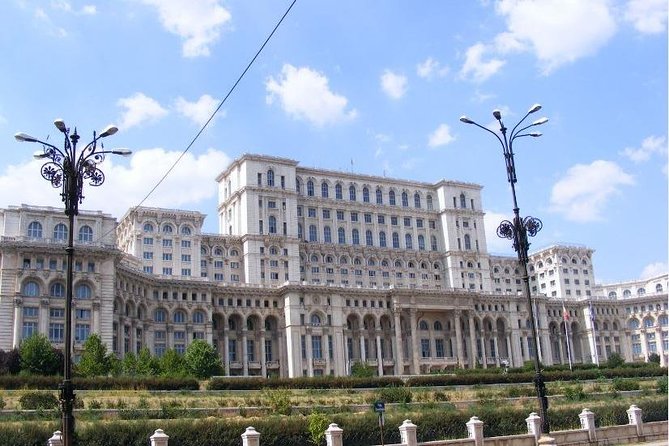 Bucharest and Beyond Private Full-Day Tour - How the private format changes the day