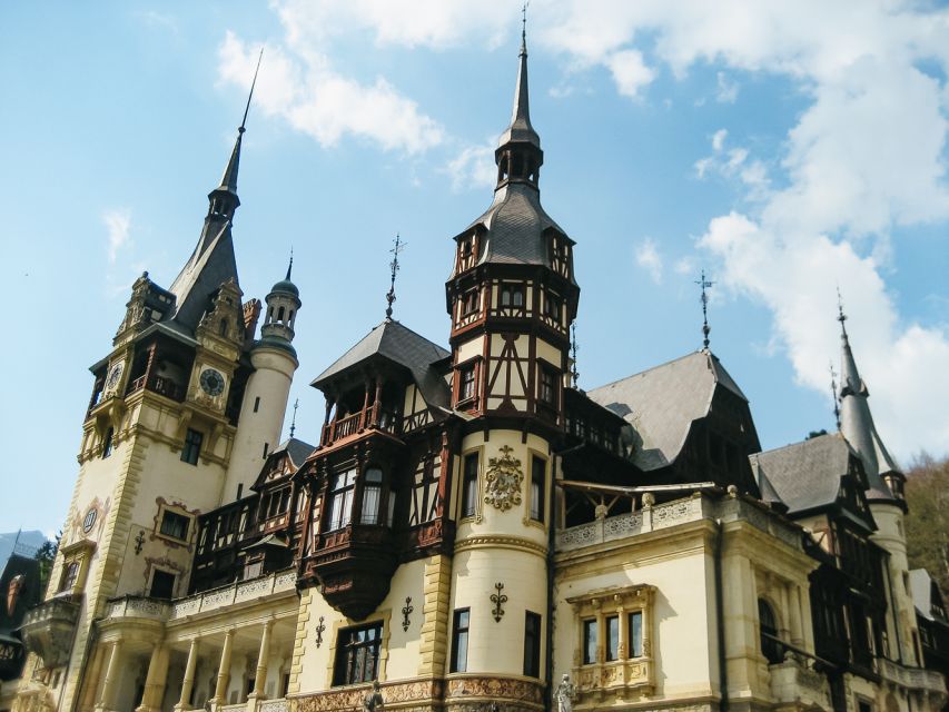 Bucharest: Bran & Peles Castle with Rasnov Citadel Day Trip - Bran Castle: Dracula folklore meets mid-14th-century stonework