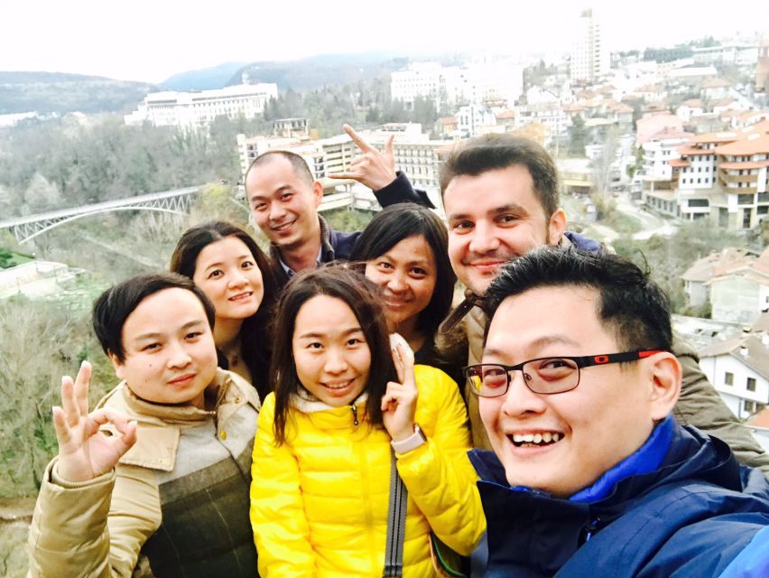 Bucharest City Tour 4h - Small Group Tour by Car - Small-group comfort in a car, and why it shows in the guide style