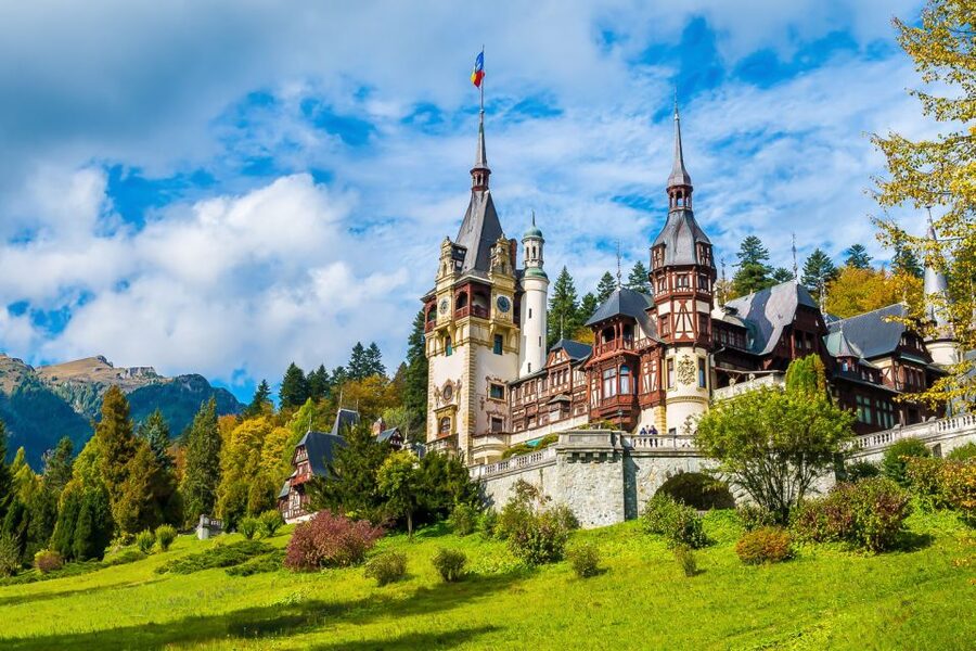 Bucharest: Day Trip to Dracula Castle, Peles Castle & Brașov - Who this tour suits best (and who should skip it)