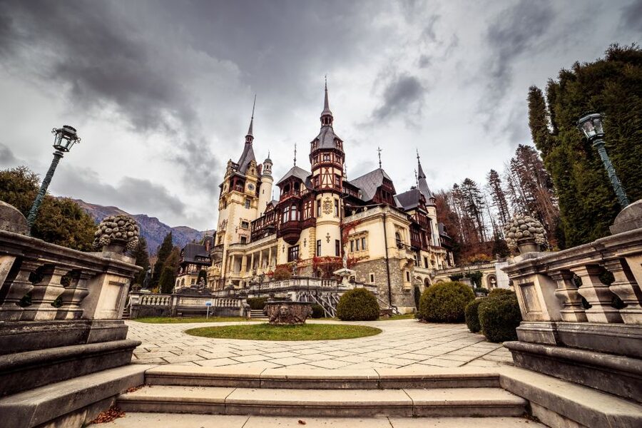 Bucharest: Dracula Castle, Peles Castle & Brasov Guided Tour - Real-World Logistics That Can Change Your Day