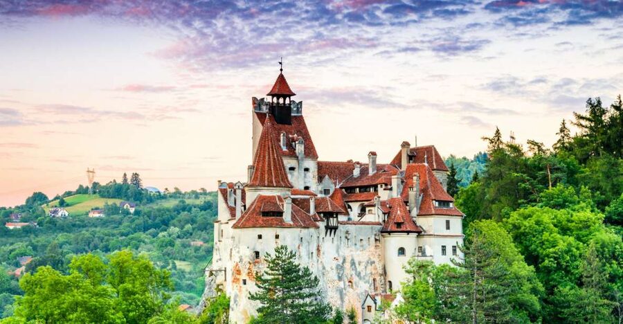 Bucharest: Dracula's Castle, Peles Castle, & Brasov Old Town - Key points I’d focus on
