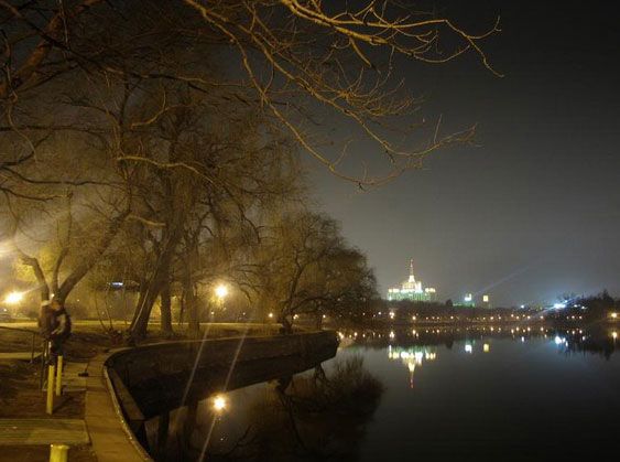 Bucharest Evening Tour and Traditional Dinner - Key highlights at a glance