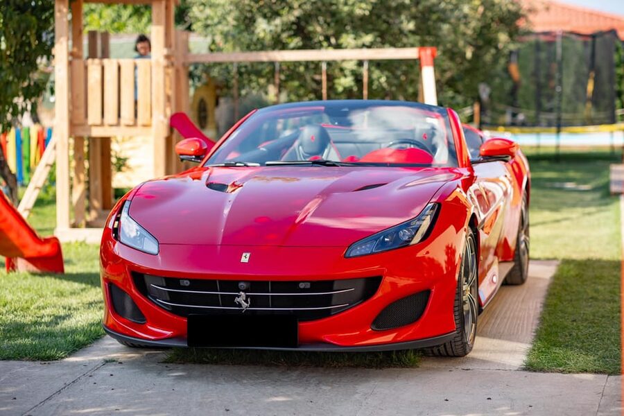 Bucharest: Ferrari Driving Experience - MEDIUM 30min - The 30-minute route: Alba Iulia, Unirii, University, and Romana