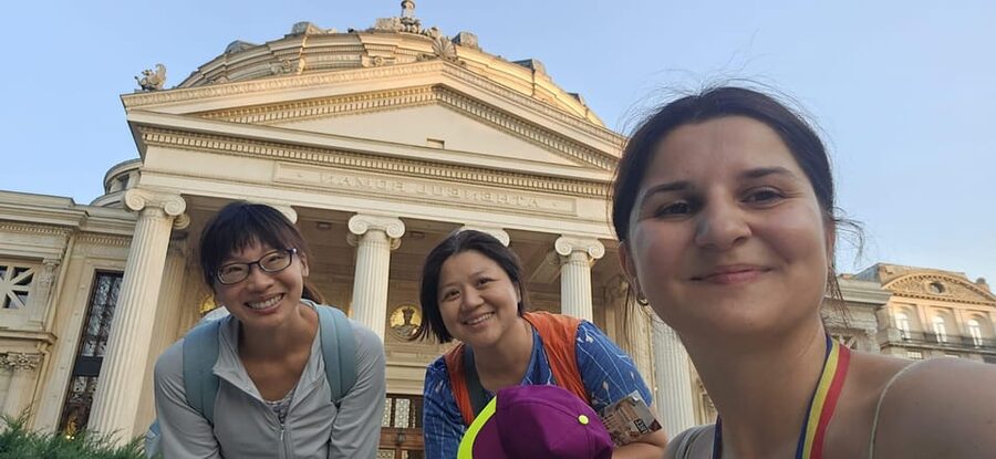 Bucharest: Guided Walking Tour with Romanian Snack - Your included Romanian snack, and how it fits the day