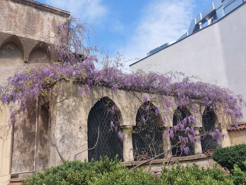 Bucharest: Hidden Gems 2.5-Hour Walking Tour - Casa Melik: a traditional Wallachian house with peasant-house drama