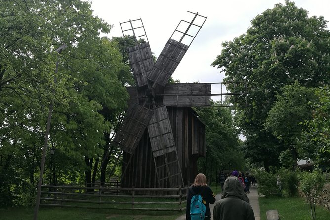 Bucharest Highlights Half-Day City Tour with Pickup - How the Transportation and Guided Commentary Actually Help You
