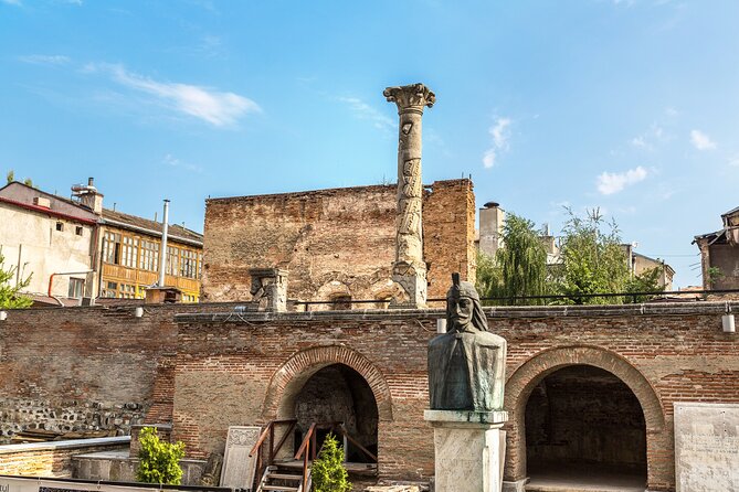 Bucharest Old Centre Tour - Princely Old Court, old inns, and why street names feel personal