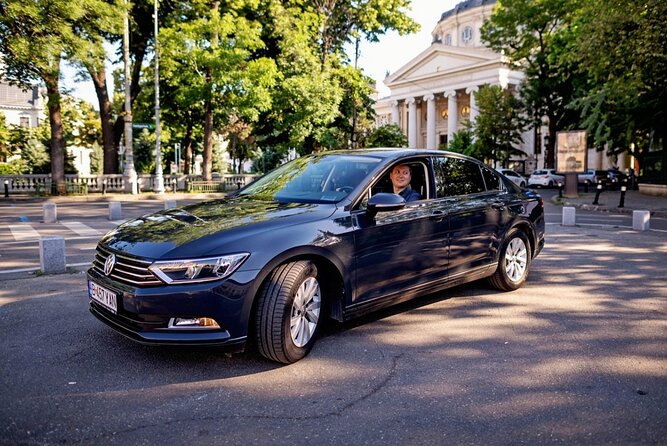Bucharest Private Airport Transfer - Finding Your Driver at the Flower Shop in Arrivals