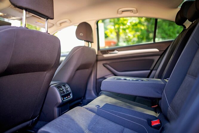 Bucharest Private Airport Transfer - Return Transfer From Hotel or Office to the Airport