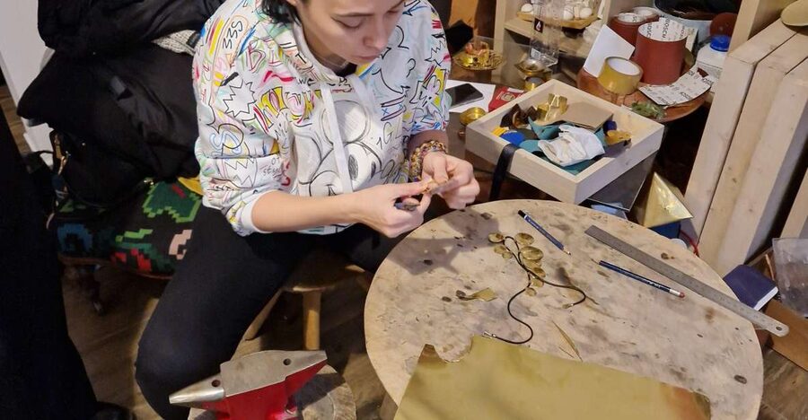 Bucharest: Real Roma Community - Crafting Workshop - Meeting the maestro in a real workshop, not a demo