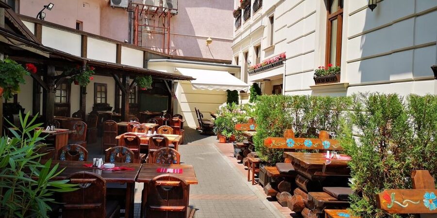 Bucharest: Street Food Tour with a Local Guide - Obor Market: One of Romania’s Largest and Oldest Food Worlds