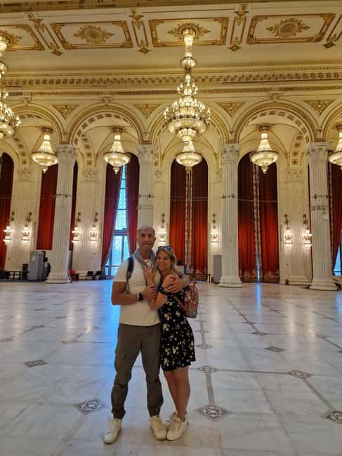 Bucharest: tour in the Parliament in Italian+exterior visit with guide - Who should book this Bucharest Parliament tour