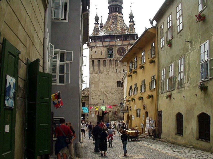Bucharest: Transylvania and Dracula's Castle 2-Day Tour - Who Should Book This Tour, and Who Might Skip It