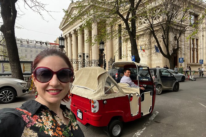 Bucharest Tuk Tuk city tour - Ceausescu Mansion (Spring Palace): the power-building story behind the guests