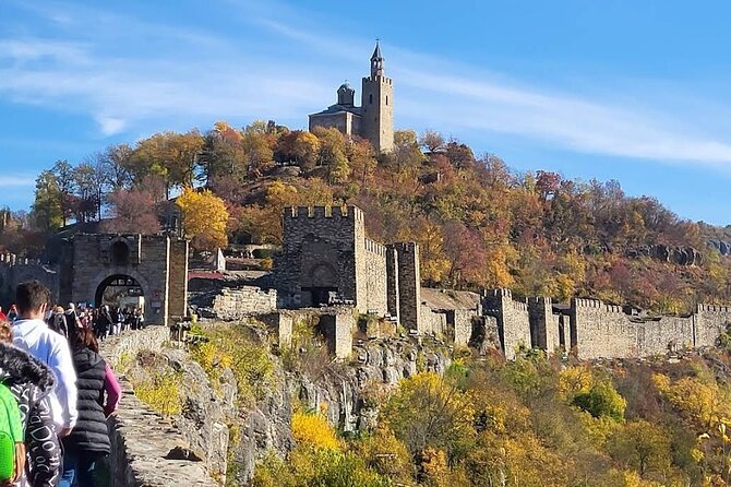 Buzludzha Monument and Tsarevets Fortress in Bulgaria Private - Veliko Tarnovo and the Lunch Break That Can Add Charm