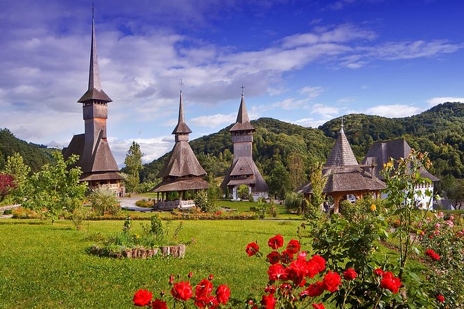 Classic Romania Tour - small group in 8 days: Transylvania and Maramures - Curtea de Argeș and Cozia, then Sibiu’s medieval charm