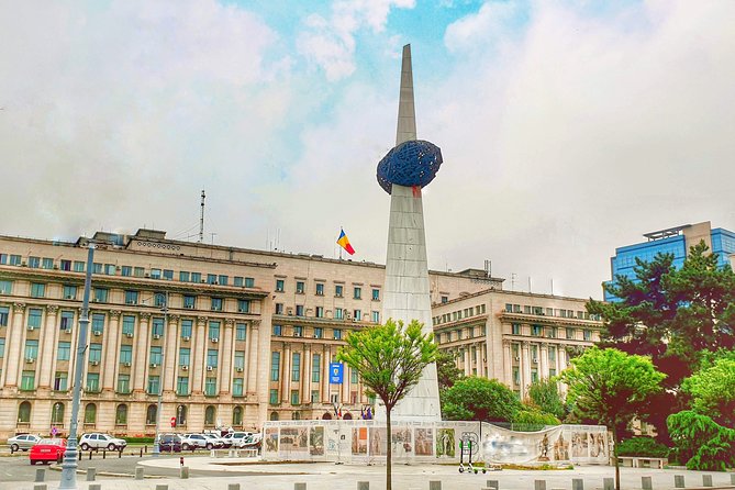 Communism Investigation Private Tour - Stop 3, Piaka Revolukiei: the 1989 protest hotspot