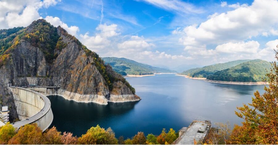Day Trip to Transfagarasan - Poenari Fortress and the 1,480 steps: the real Dracula’s castle