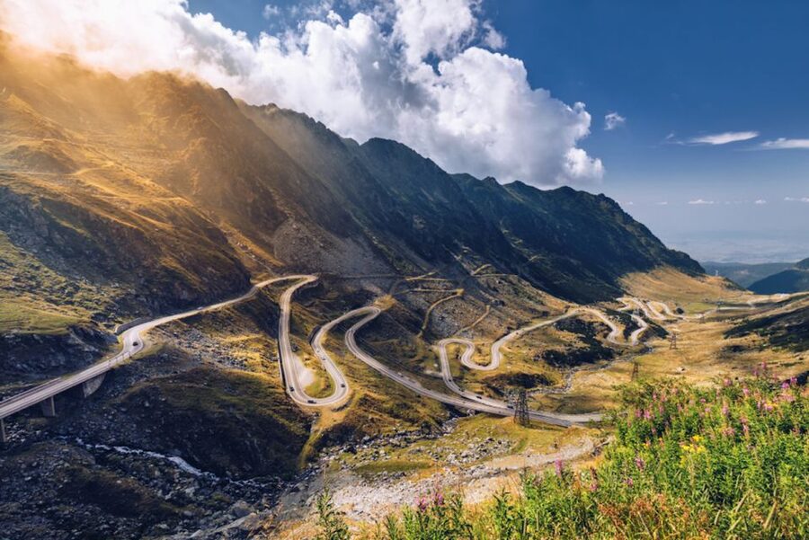 Day Trip to Transfagarasan - Vidraru Dam and the Prometheus Statue: photo stops with big viewpoints