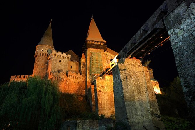 Dracula beyond the legend: 8-day private tour in Transilvania - Day 1 in Bucharest: Parliament first, Old Town next