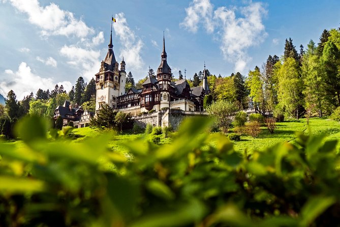 DRACULA CITY BREAK Bran Castle, Peles Castle Sinaia, Brasov City - The Black Church and why it’s more than a quick photo