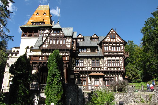 DRACULA CITY BREAK Bran Castle, Peles Castle Sinaia, Brasov City - Included dinners and meals: enough food, not too much fuss