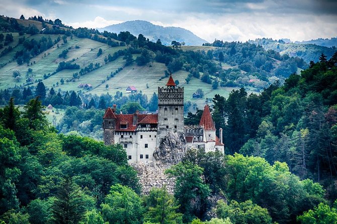 Dracula's Castle, Brasov and Peles Full-Day Tour from Bucharest - Peleș Castle in Sinaia: royal summer palace, timed right