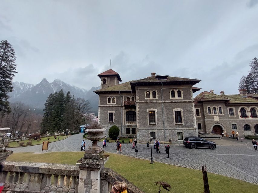 From Brasov 3 castles : Peles , Bran , Cantacuzino - Prahova in one day: how the pacing really works