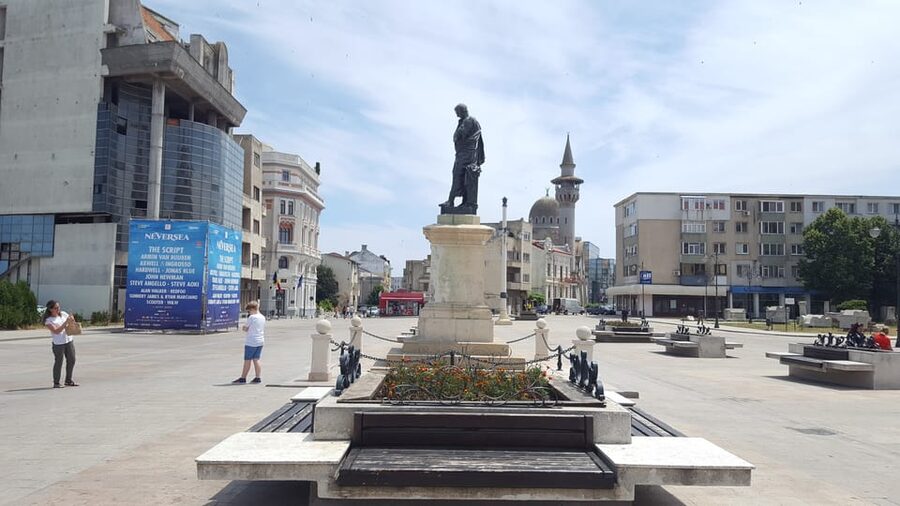 From Bucharest: A Day by the Black Sea Shared Group Tour - The Dobrogea Angle: Why This Route Matters