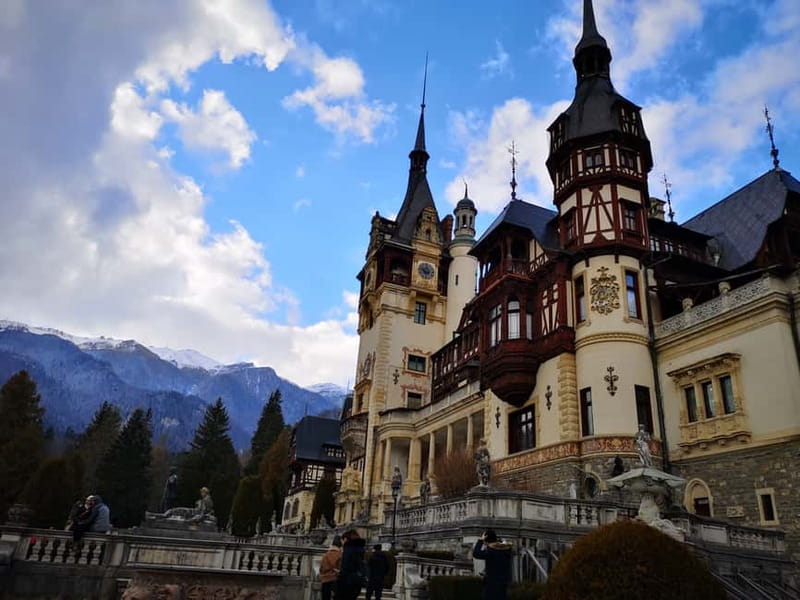 From Bucharest: Bran, Peles Castle & Brasov Private Day Tour - Who this tour is best for, and who should think twice