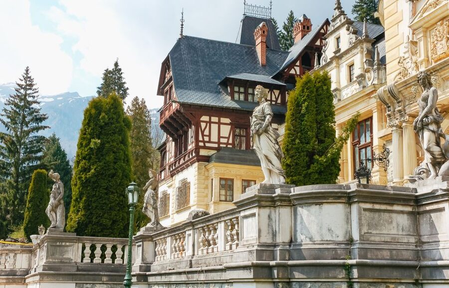 From Bucharest: Day Trip to Dracula and Peles Castle - Key highlights you will actually feel