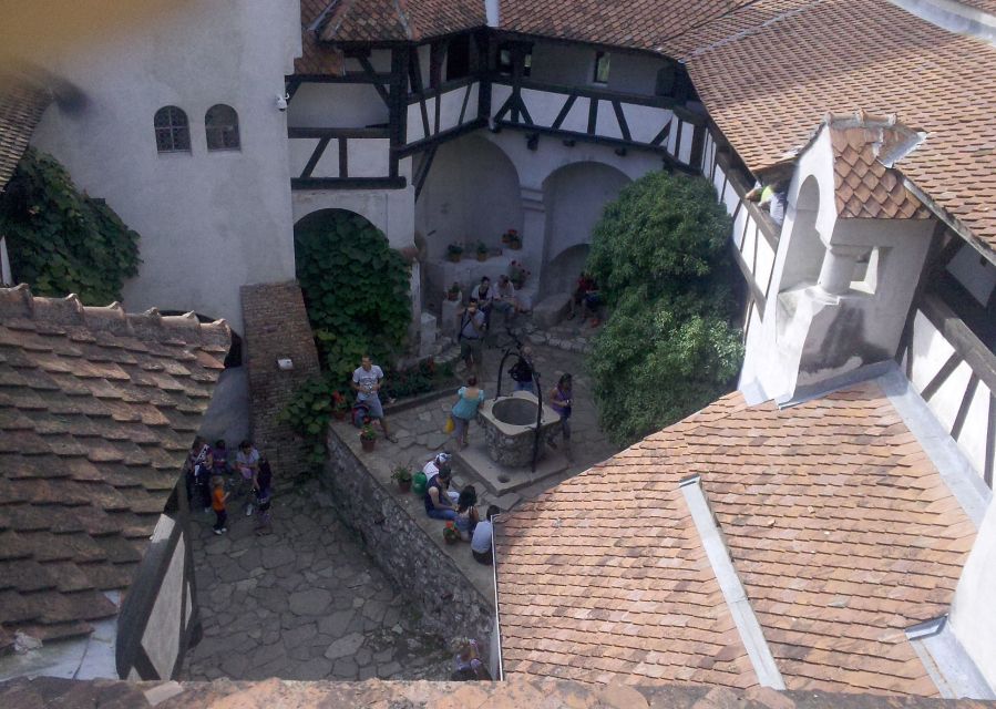 From Bucharest: Day Trip to Dracula and Peles Castle - Prahova Valley views, planned for a slow, photo-friendly day