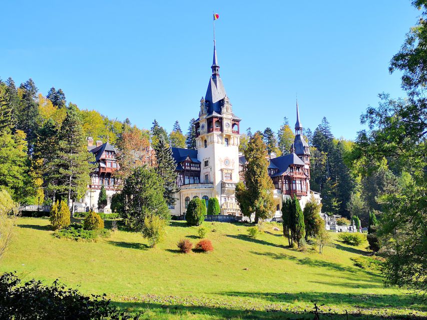 From Bucharest: Dracula Castle Day Trip - What to pack for a smooth castle-and-city day